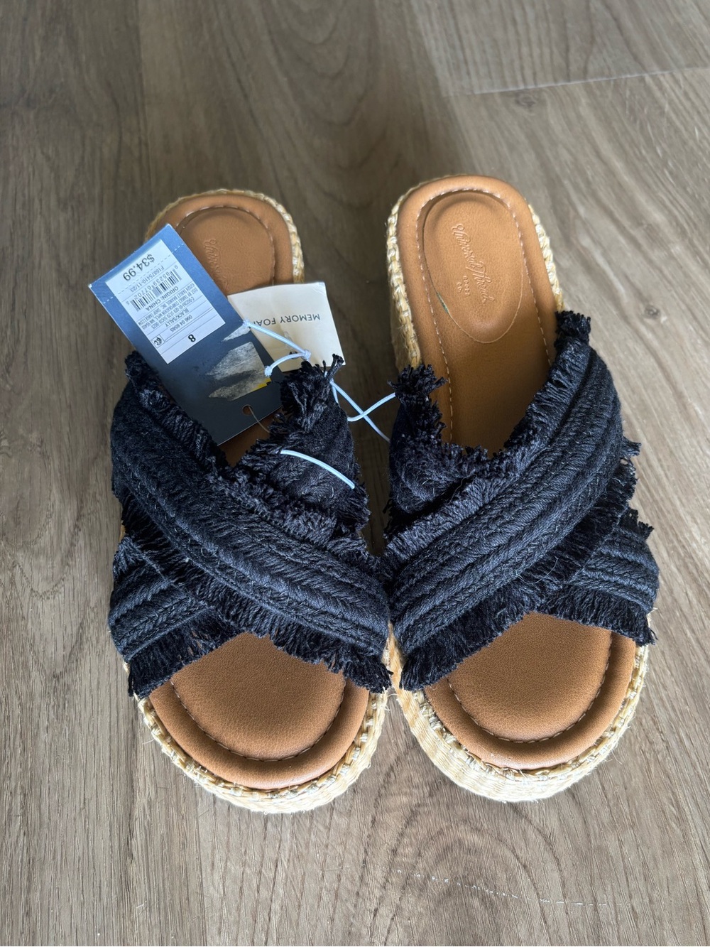 Universal Thread Black Memory Foam Frayed Platform Sandals Size 8